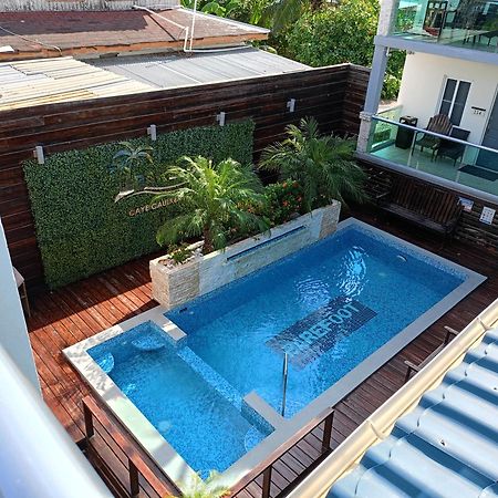 Barefoot Caye Caulker Hotel エクステリア 写真